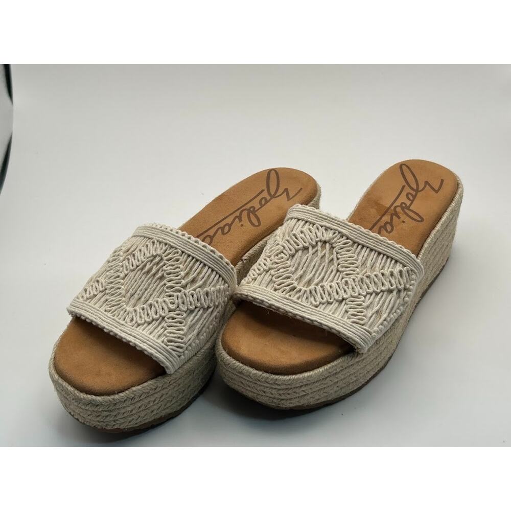 Zodiac June Beige Crochet Slip On Espadrilles Women 7.5 Macrame Platform Sandal